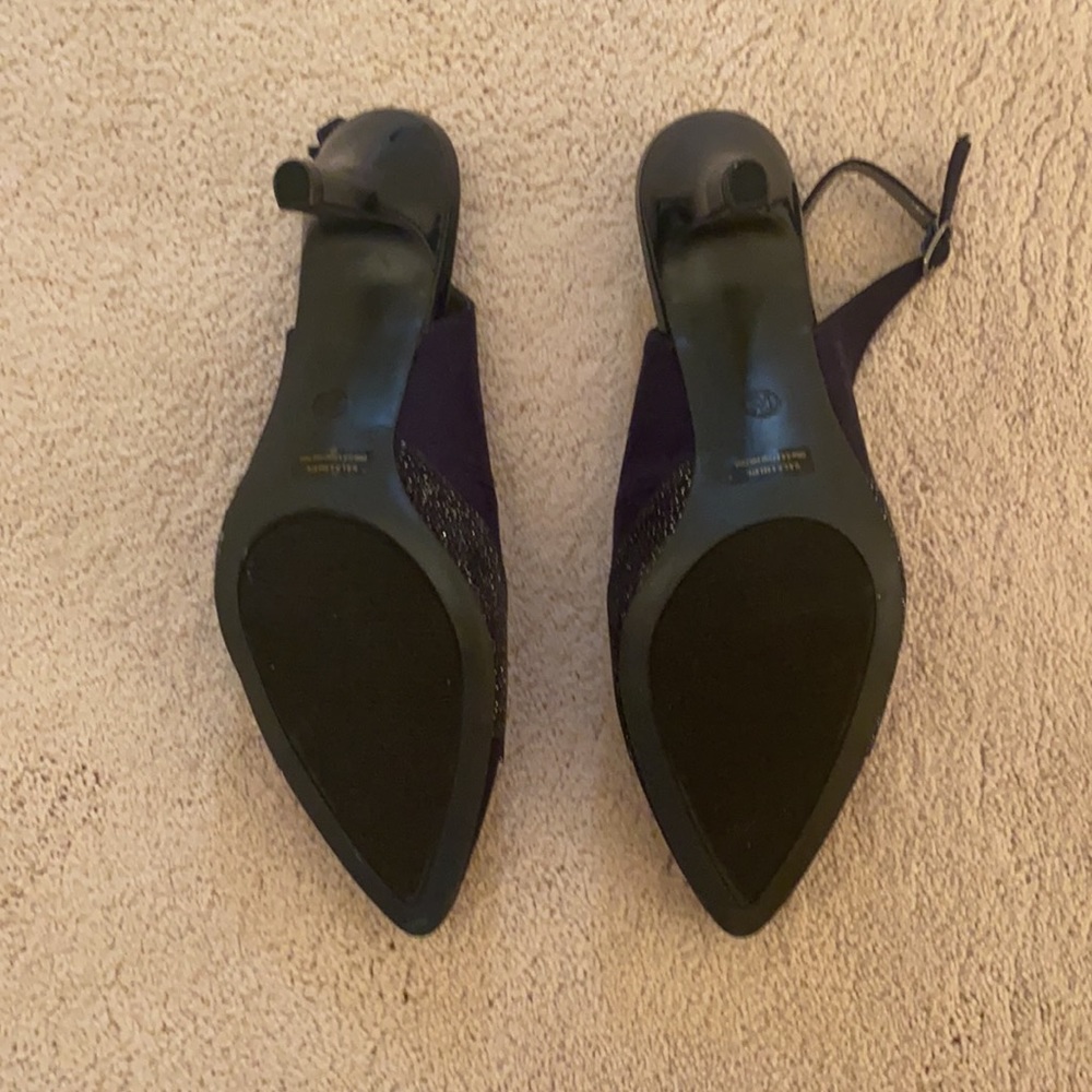 Heels - Picture 3 of 3